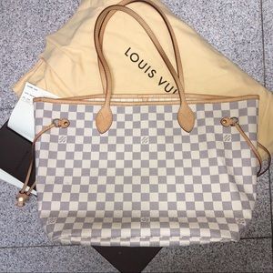 Louis Vuitton Neverfull MM